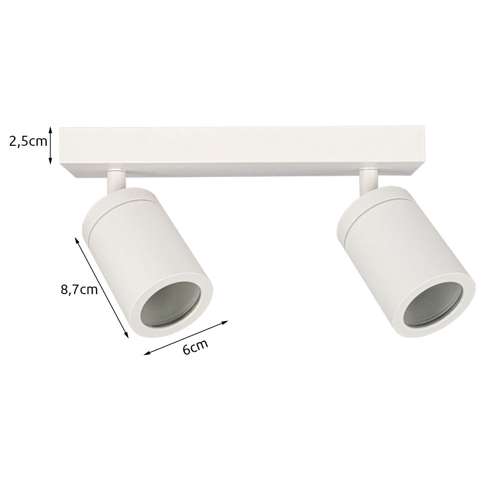 Witte moderne plafondspot met twee cilindervormige richtbare spots op een rechthoekige montageplaat, afmetingen zichtbaar (hoogte 8,7 cm, diameter 6 cm, plaatdikte 2,5 cm), vooraanzicht.