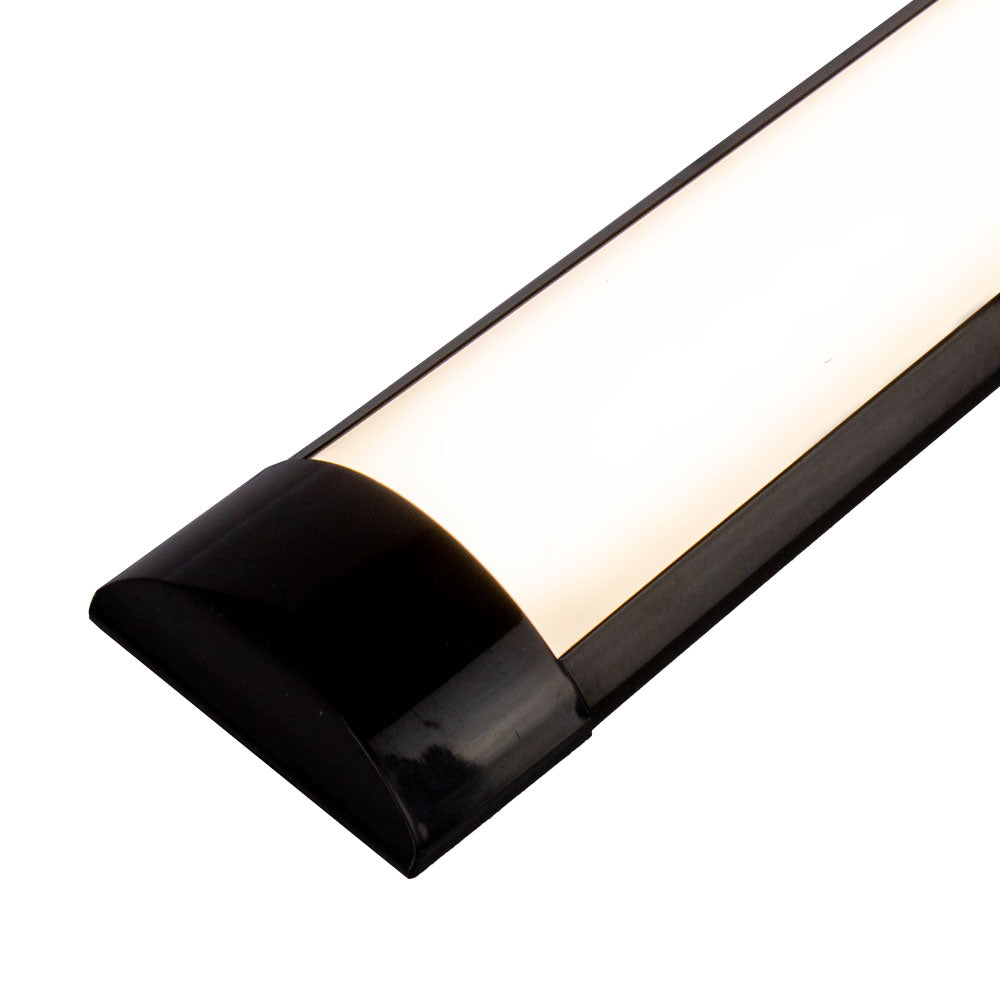 Zwarte batten armatuur 120cm inlcusief lichtbron naturel wit mooi en strak design - 3000K