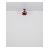 Modern koperen plafondlamp met glanzende afwerking, onderaanzicht tegen een witte achtergrond.