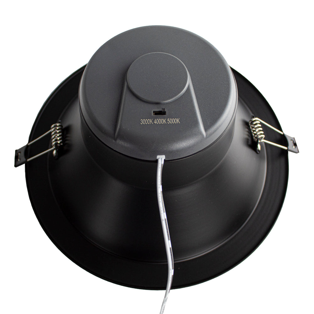 Zwarte LED downlight met instelbare kleurtemperatuur (3000K/4000K/5000K), achteraanzicht met zichtbare bevestigingsveren en aansluitkabel.