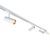 LED 1-fase Rails - Wit - 3 meter - Inclusief 5 railspots - vooraanzicht - close up - lamp aan