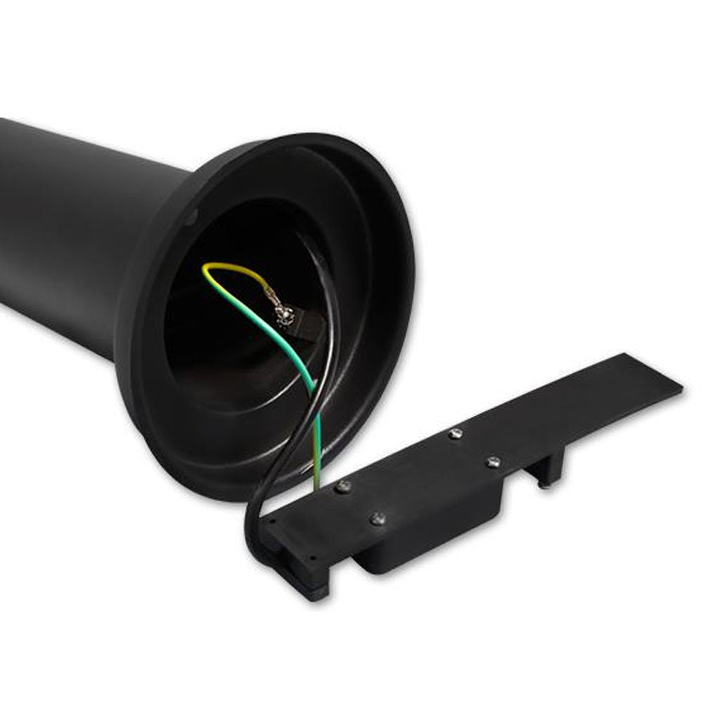 Zwarte ronde buitenlamp sokkel met open onderzijde en zichtbare bedrading, zijaanzicht met afneembare montageplaat.