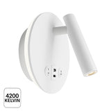 Witte moderne wandlamp met geïntegreerde leeslamp en schakelaars, kleurtemperatuur 4200 Kelvin – vooraanzicht in perspectief.