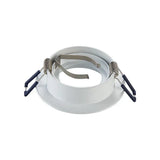 Witte ronde inbouwspot houder met klemveren, schuin bovenaanzicht, geschikt voor LED downlights.