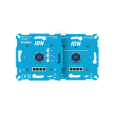 Vooraanzicht van de ION Zigbee Master-Slave LED Dimmer Set (90.500.090), bestaande uit twee blauwe dimmodules met aansluitklemmen en bedieningsknoppen voor max, min en boost instellingen.