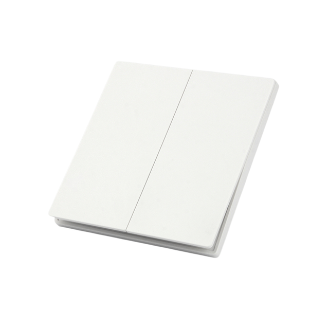 Draadloze witte wandschakelaar met twee knoppen, schuin bovenaanzicht – minimalistisch design voor slimme huisautomatisering.