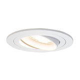 Witte ronde LED inbouwspot met kantelbaar design in zijaanzicht, geschikt voor plafondmontage en moderne interieurverlichting.