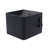 Zwarte moderne wandlamp met schakelaar en verstelbare lichtbundel, schuin vooraanzicht.