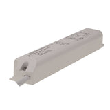 LED noodverlichtingsmodule rechthoekig wit – schuin vooraanzicht met zicht op aansluitzijde en technische specificaties bovenop het product.