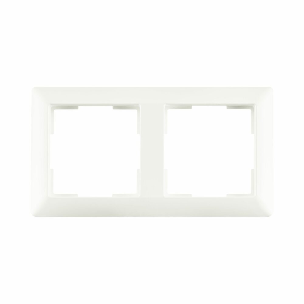 Dubbel wit afdekraam voor schakelmateriaal, geschikt voor twee inbouwcomponenten – vooraanzicht.
