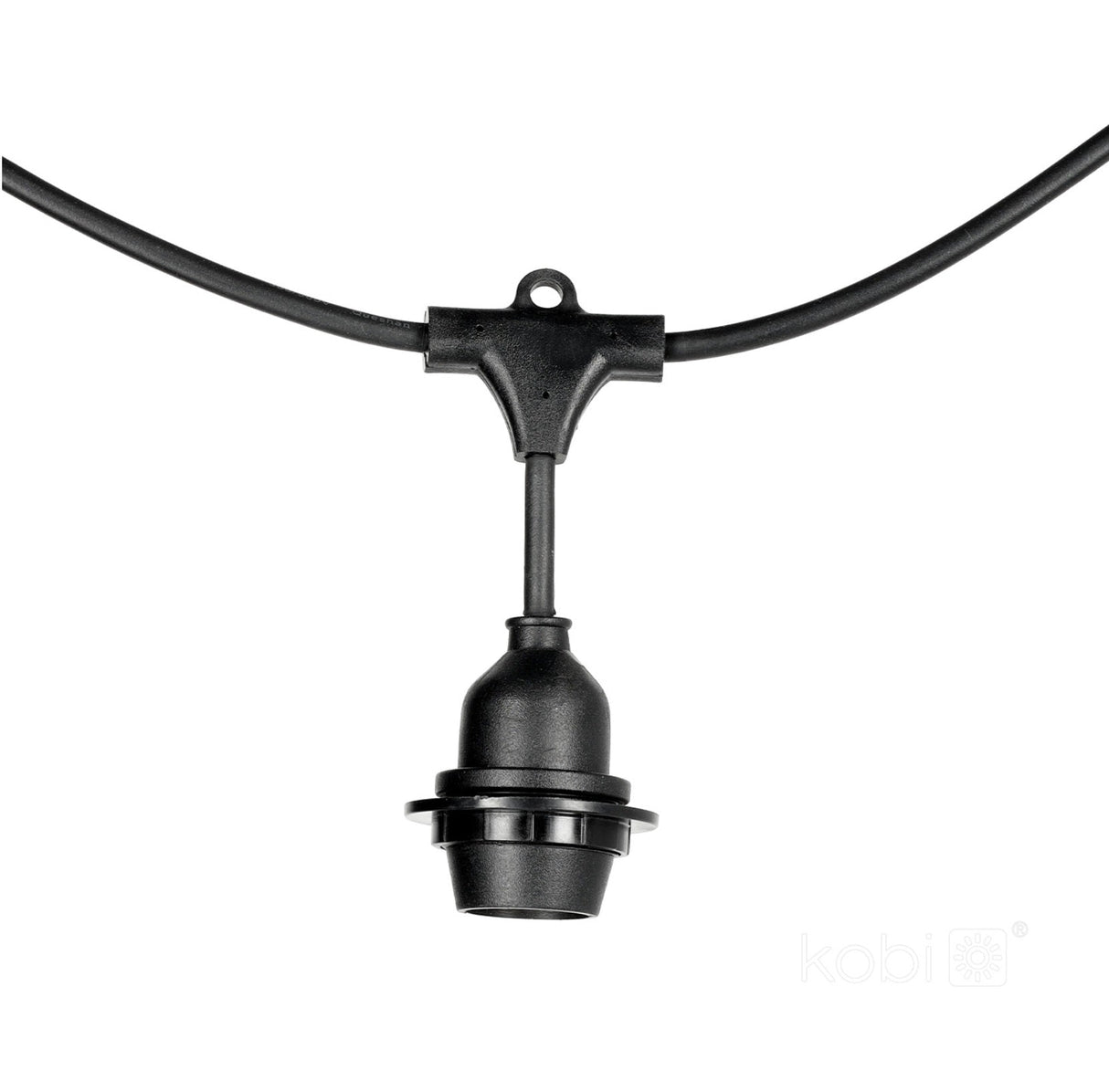 Close-up vooraanzicht van een zwarte E27 fittingssokkel aan een zwarte lichtsnoer voor buitenverlichting, geschikt voor feest- en sfeerverlichting.