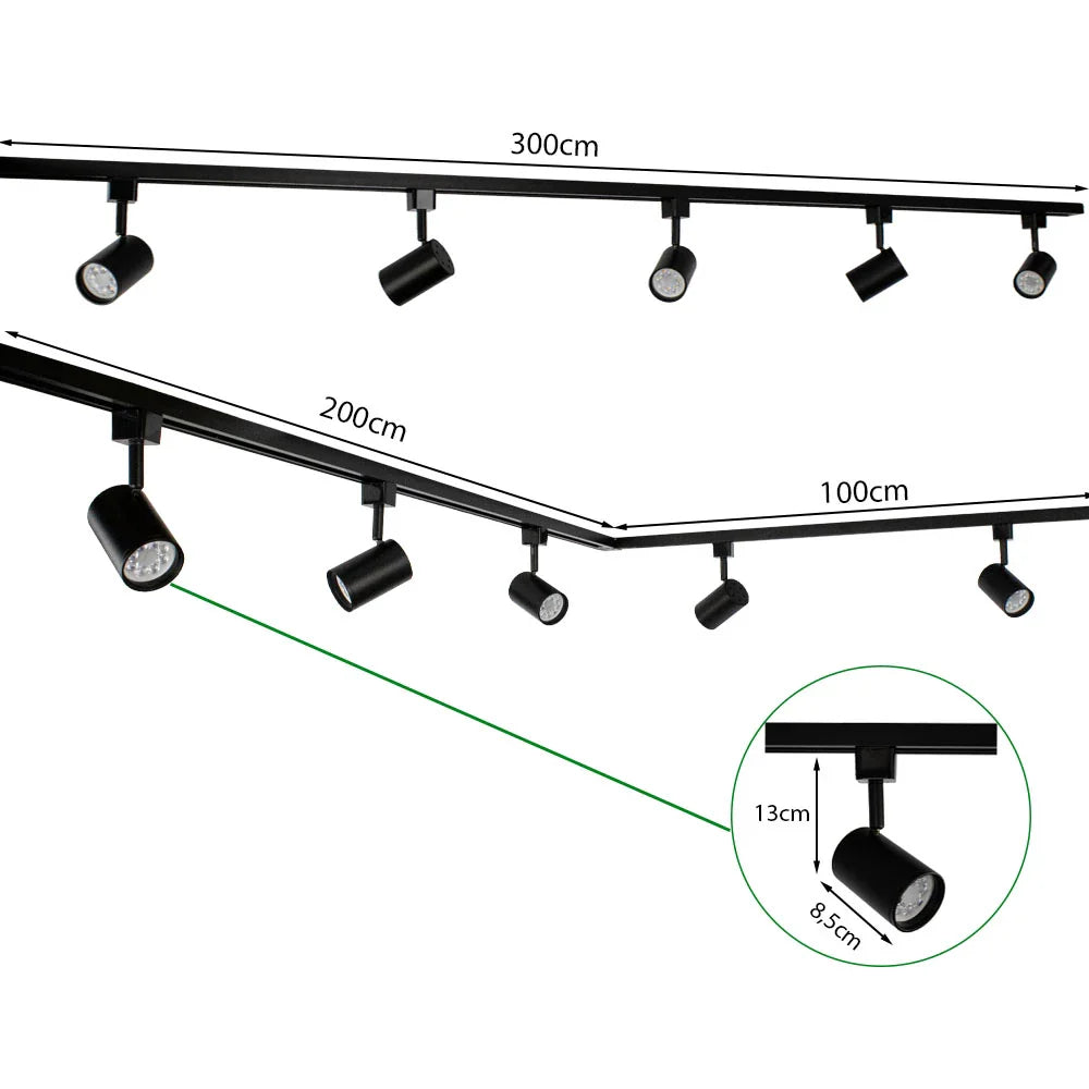 Zwarte railverlichting met verstelbare spots – frontaal en zijaanzicht van een L-vormige railverlichting set van 300 cm (200 cm + 100 cm) lang, voorzien van meerdere zwarte cilindervormige spots met een lengte van 13 cm en diameter van 8,5 cm, ideaal voor moderne interieurs en gerichte verlichting.