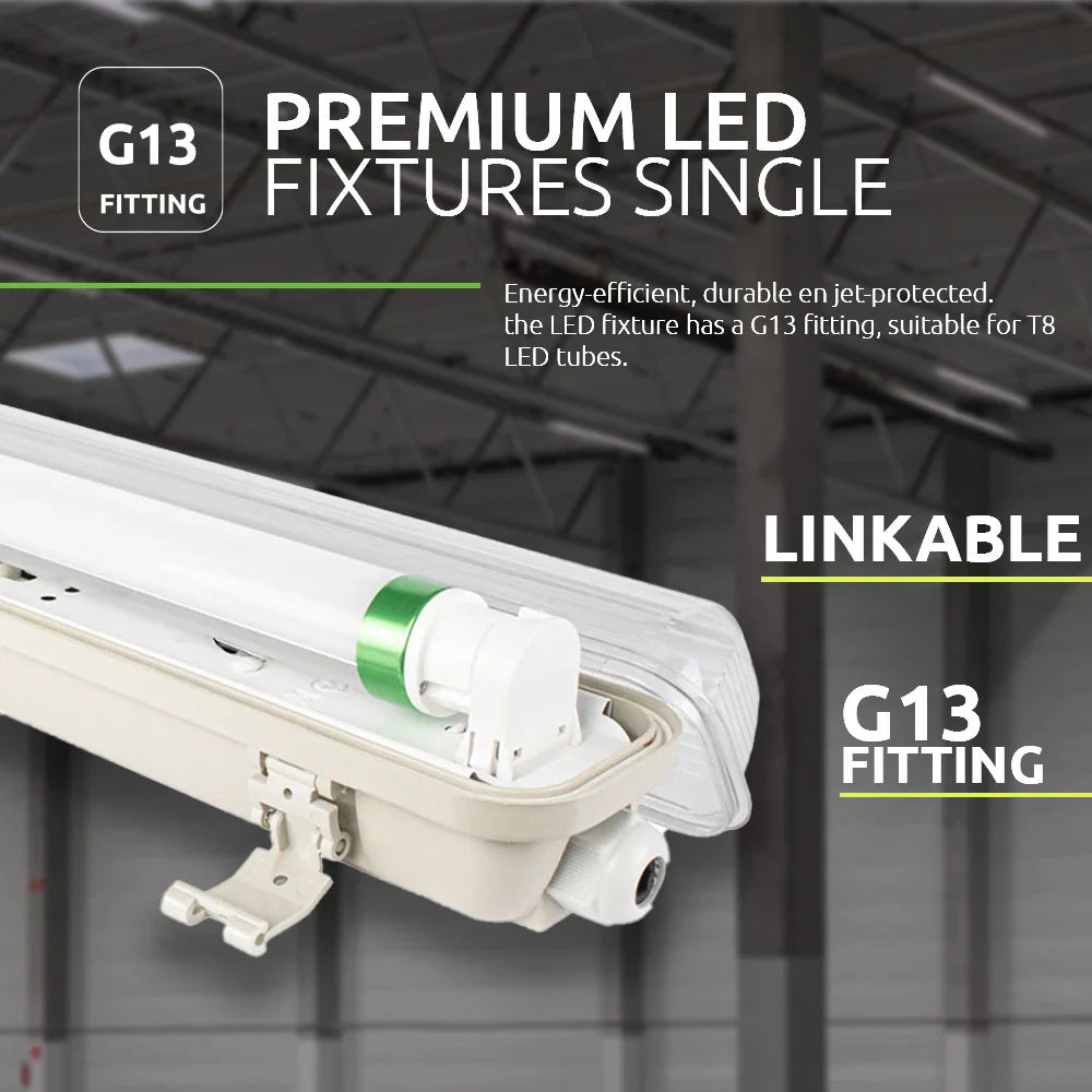 Close-up zijaanzicht van een premium LED armatuur met G13 fitting, geschikt voor T8 LED buizen, met transparante beschermkap en bevestigingshaak, ideaal voor energiezuinige en koppelbare verlichting in industriële ruimtes.