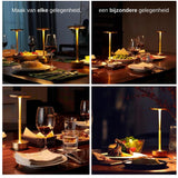 Gouden tafellamp met warme LED-verlichting, sfeervol geplaatst op luxe gedekte eettafels in verschillende settings; zijaanzicht en schuin vooraanzicht van de lamp tijdens diners, ideaal voor romantische of feestelijke gelegenheden.