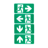 Groene nooduitgang borden met witte pictogrammen van een rennend persoon en pijlen die naar rechts, links, beneden en boven wijzen, vooraanzicht.