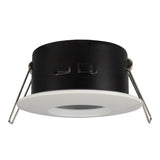 Inbouwspot armatuur zwart met witte rand - vooraanzicht schuin van beneden, toont ronde spot met montageklemmen.