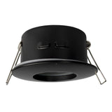 Zwarte ronde inbouwspot GU10 met klemveren, schuin vooraanzicht.